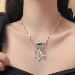 Vintage Eye Gaze Pearl Choker – Gothic Exaggerated Tassel Evil Eye Necklace 👁️